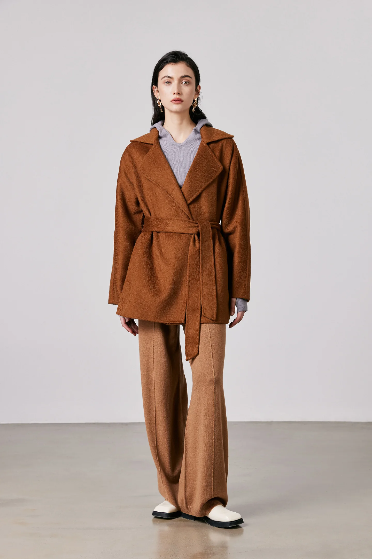 TINGSU style 2617, on model photograph