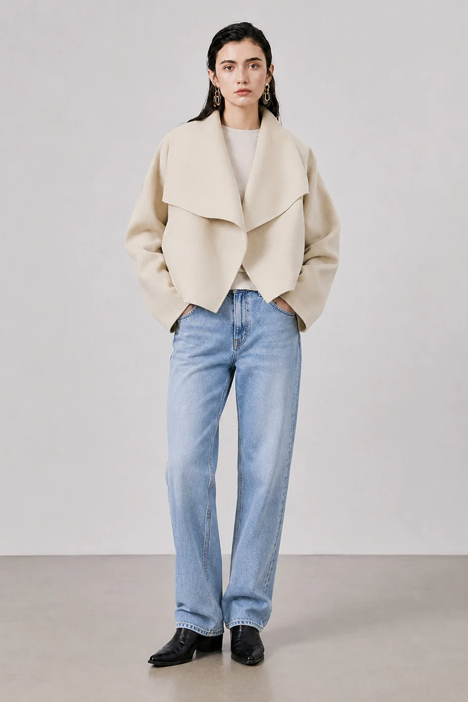 TINGSU style 2621, on model photograph